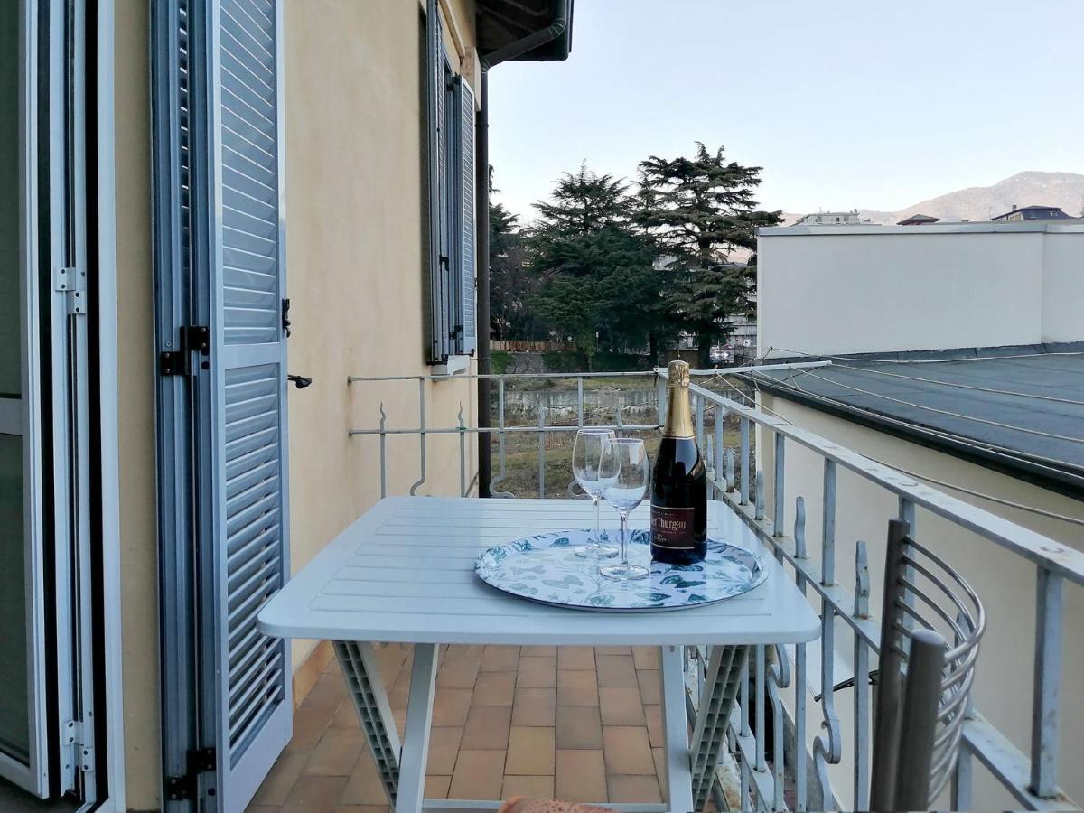 Appartement Aida - Near The Center With Private Parking E Ac Como